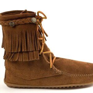 Minnetonka Tan Suede Ankle Boots with Fringe